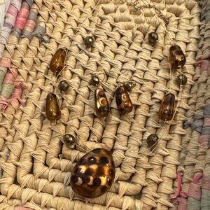 🌸Final price🌸 Vintage Baltic Amber Brown Beaded Necklace with Pendant